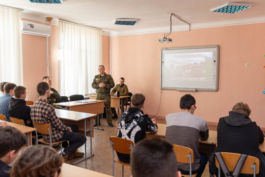 После генерал лейтенанта